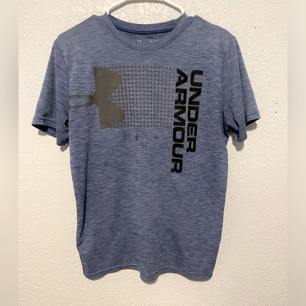 Under Armour Youth T-Shirt Size YXL